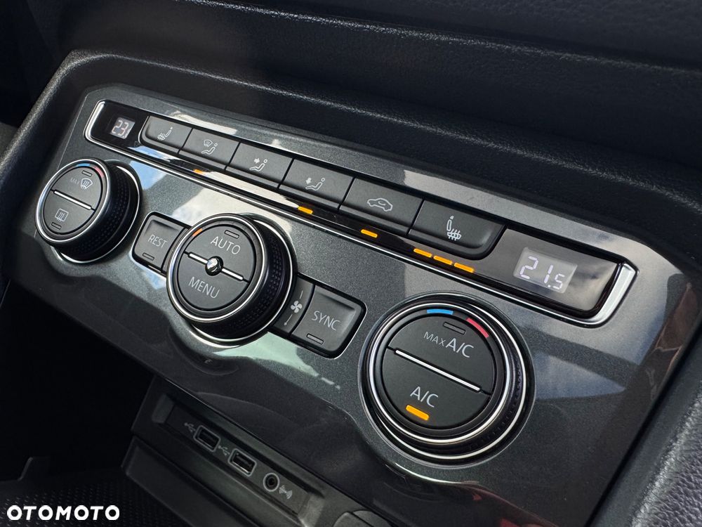 Volkswagen Tiguan 2.0 TDI SCR (BlueMotion Technology) Highline - 32