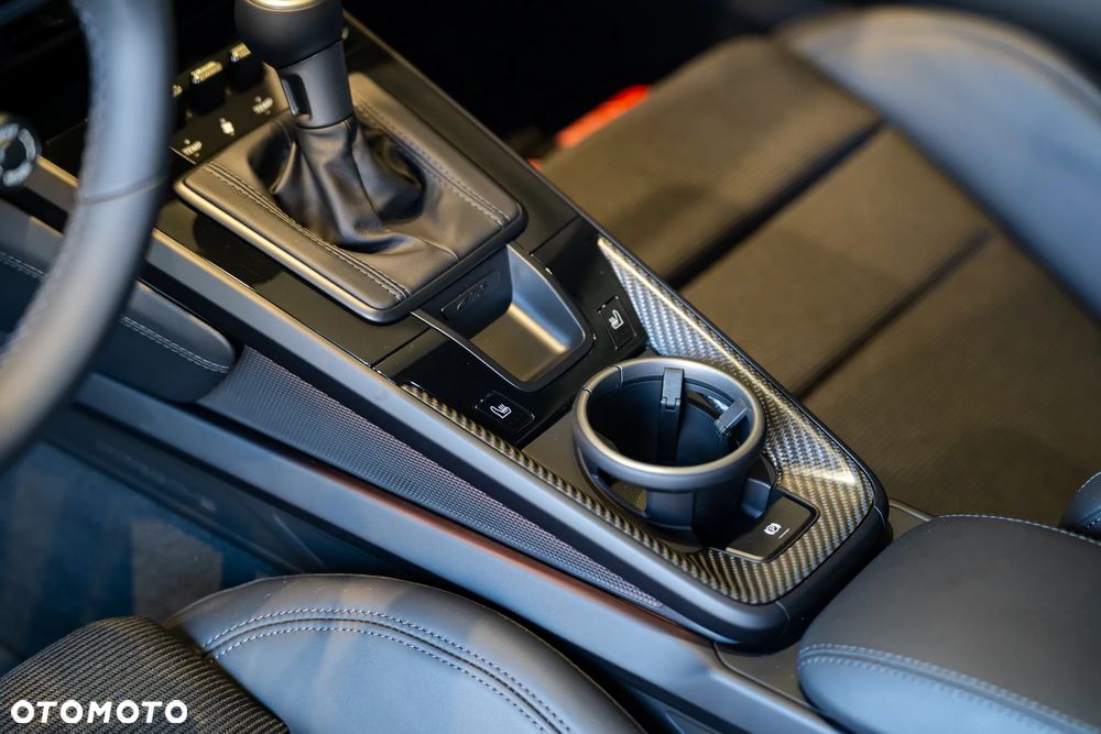 Porsche 911 GT3 Touring PDK - 25