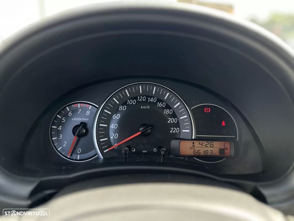 Nissan Micra 1.2 N-Tec P.Exterior White - 19