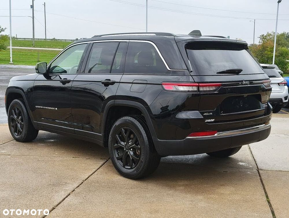 Jeep Grand Cherokee - 7