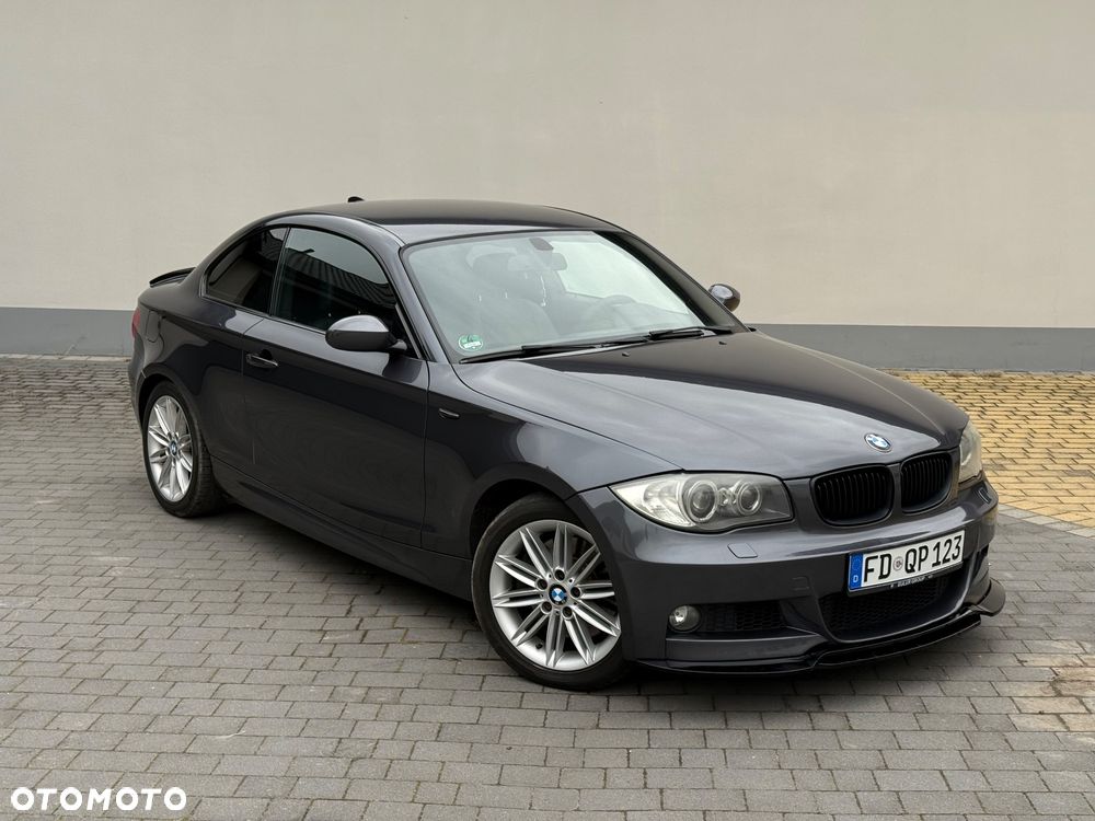 BMW Seria 1 123d DPF - 4