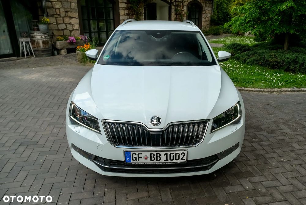 Skoda Superb 2.0 TDI 4x4 DSG Style - 5