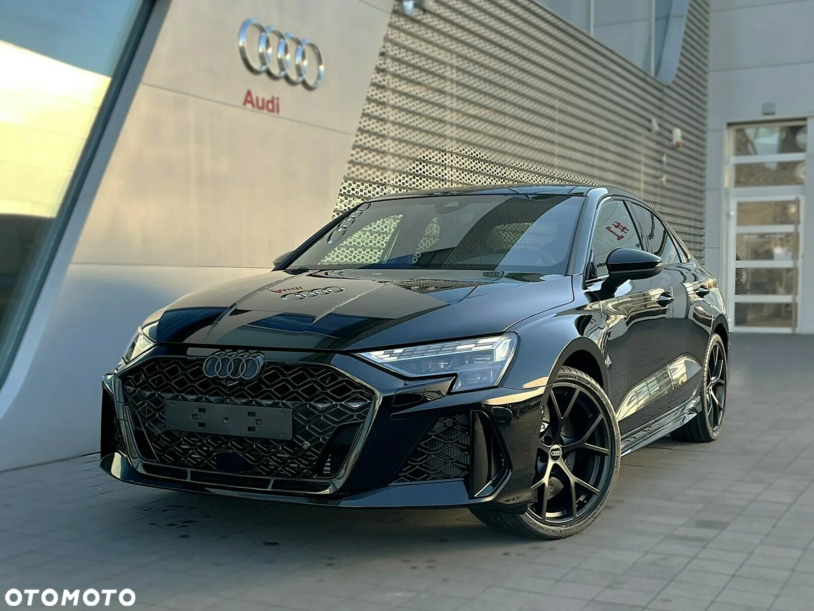 Audi RS3 Limousine TFSI Quattro S tronic - 2