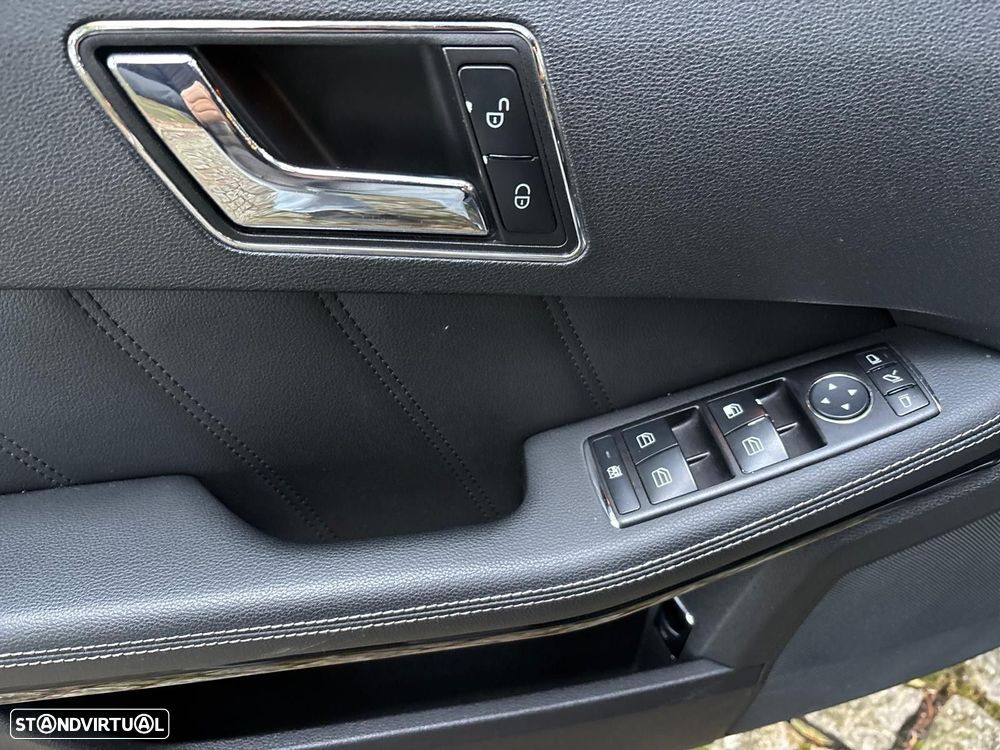 Mercedes-Benz E 250 CDi Avantgarde BlueEfficiency - 26