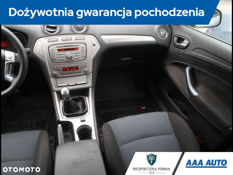 Ford Mondeo - 9