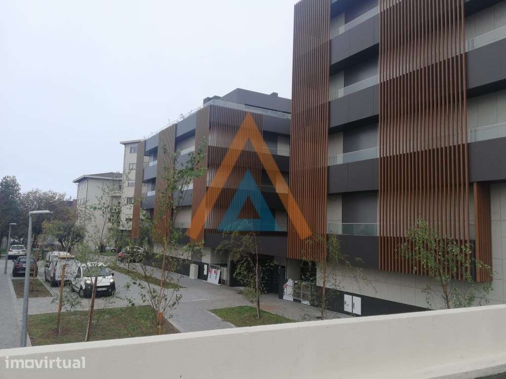 Apartamento T3 ultimo andar na cidade Espinho. - Grande imagem: 2/45