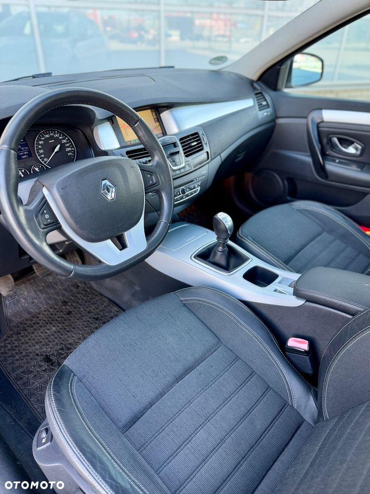 Renault Laguna 2.0 Privilege - 11