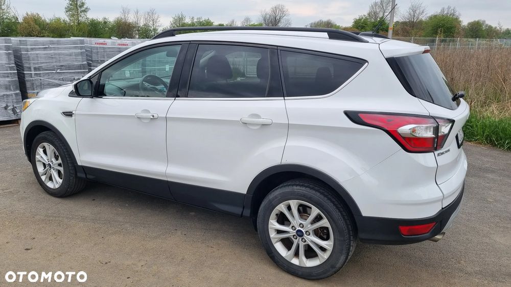 Ford Kuga - 6