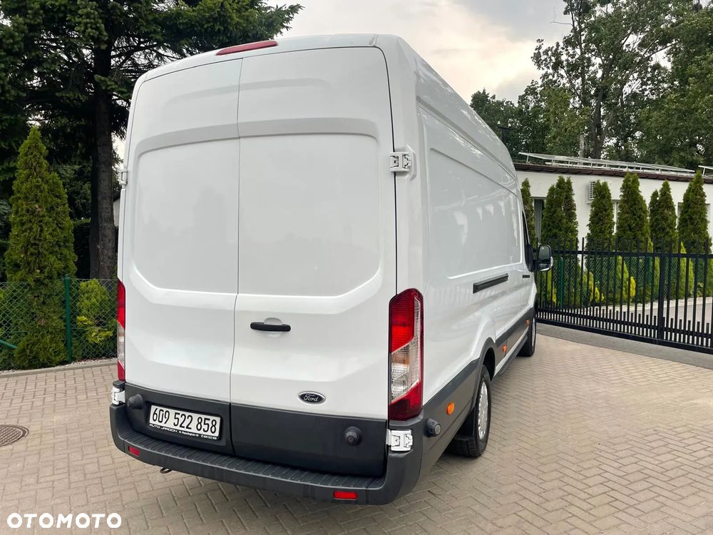 Ford Transit - 17