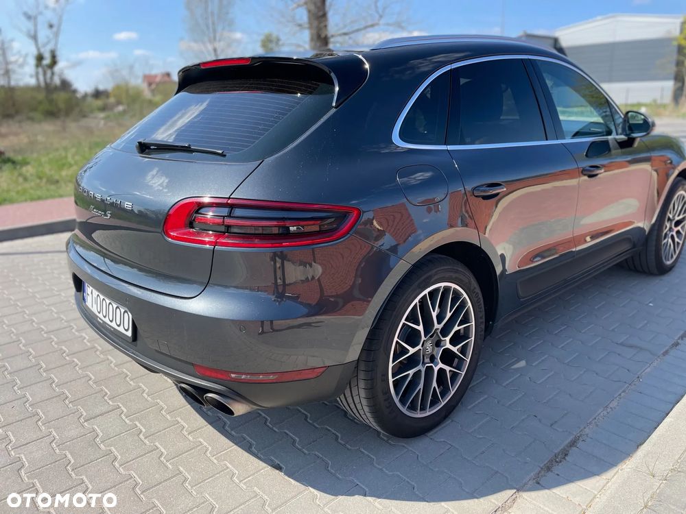 Porsche Macan - 13