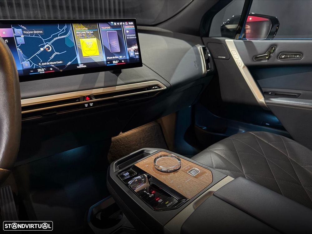 BMW iX xDrive 40 - 20