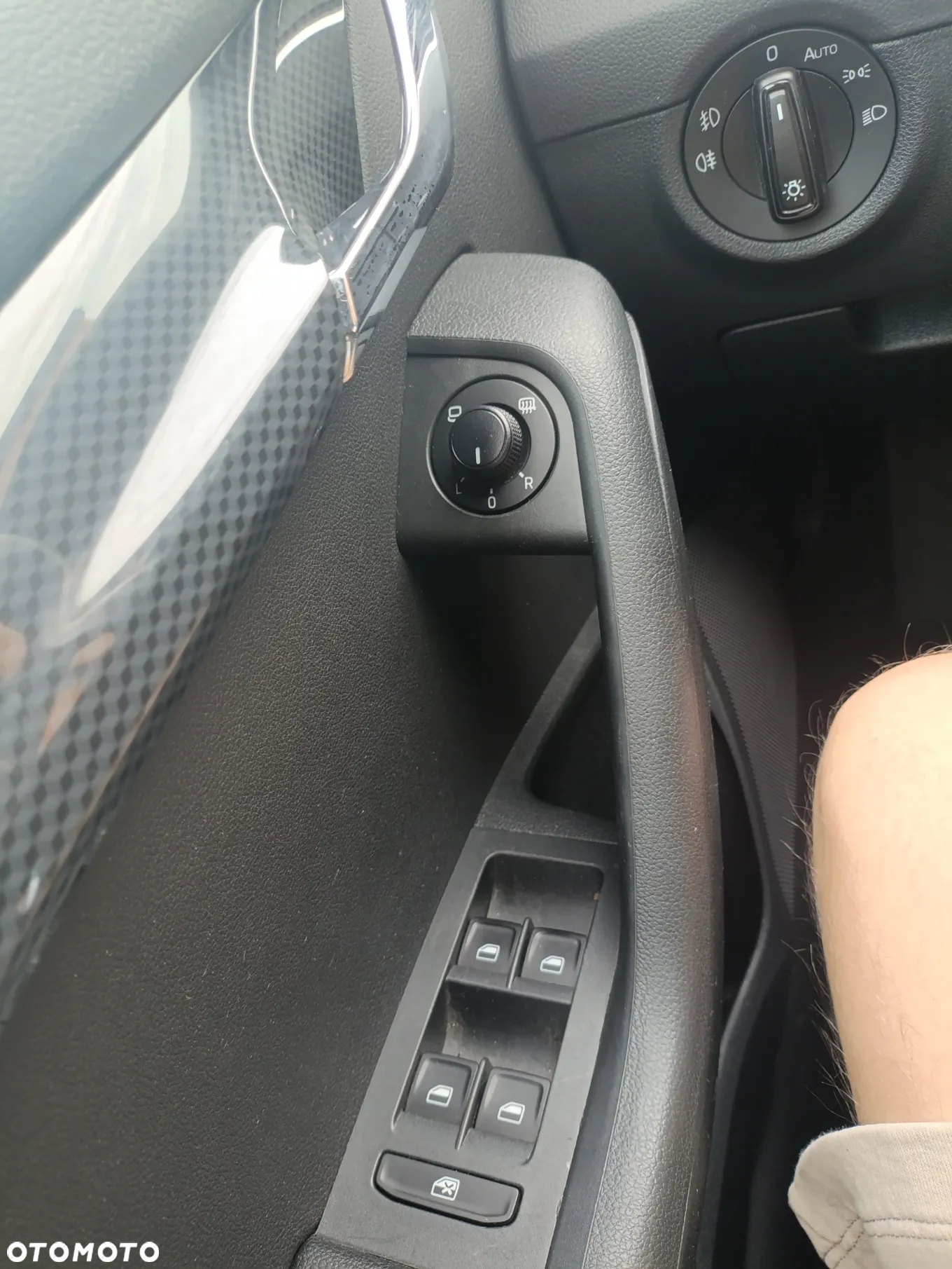 Skoda Octavia Combi 2.0 TDI RS - 18