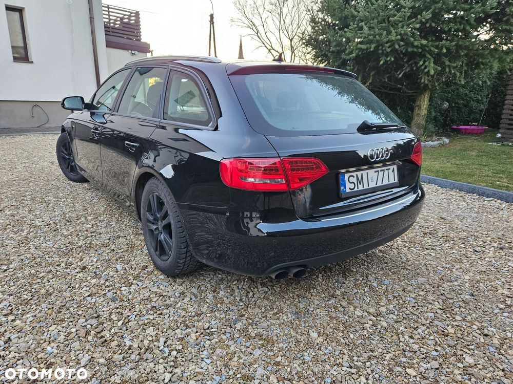 Audi A4 Avant 2.0 TDI - 9