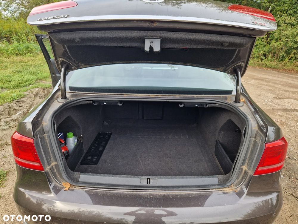 Volkswagen Passat 1.8 TSI Comfortline DSG - 9
