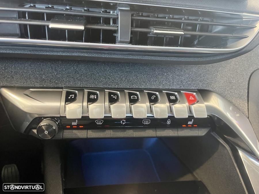 Peugeot 3008 1.2 PureTech Allure Pack - 15