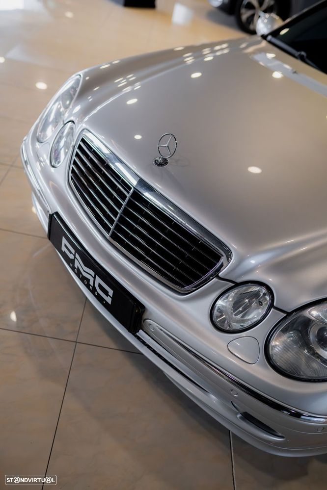 Mercedes-Benz E 320 CDi Avantgarde - 14