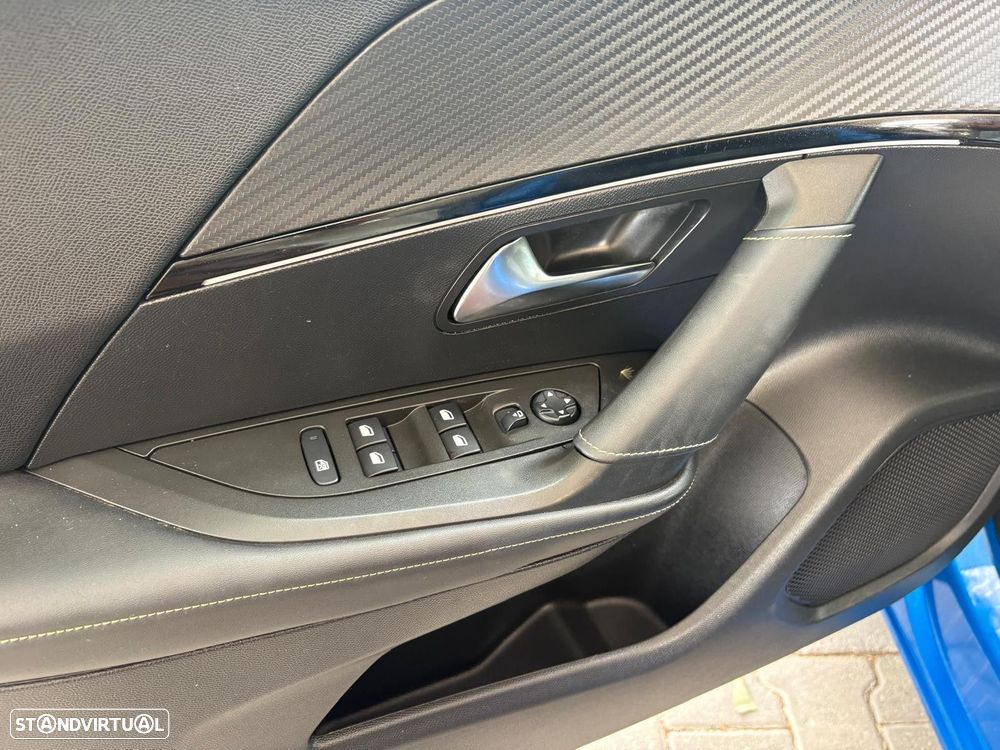 Peugeot e-2008 50 kWh GT Line - 43