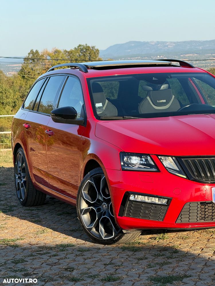 Skoda Octavia 2.0 TDI DSG RS - 5