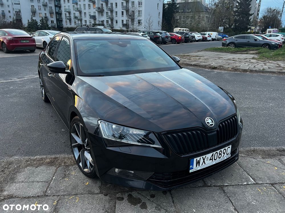 Skoda Superb 2.0 TDI Sportline DSG - 3