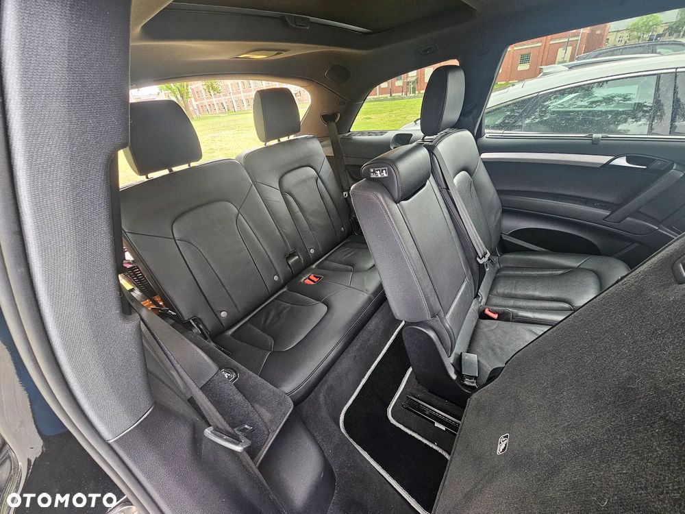 Audi Q7 - 15