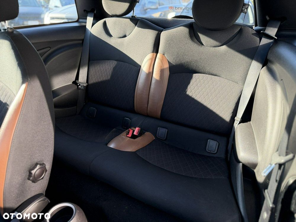 MINI Cooper Baker Street - 20