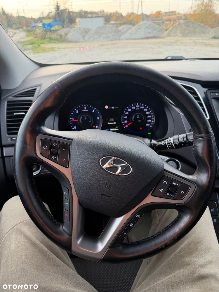 Hyundai i40 1.7 CRDi BlueDrive Premium - 24