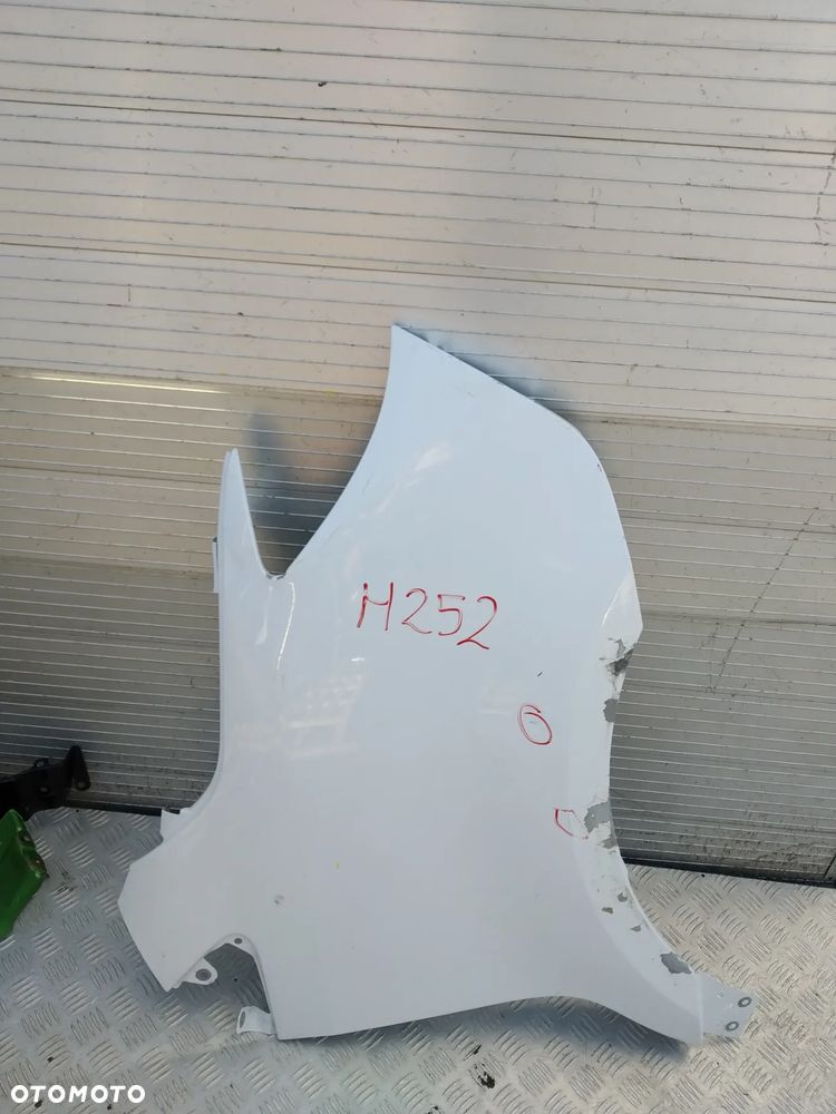 H252 PRAWY BŁOTNIK MERCEDES SPRINTER III 3 W907 W910 2018- - 1