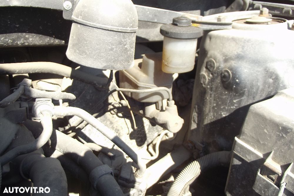Pompa frana Toyota Rav4 2000-2006 tululba servofrana dezmembrez Rav4 - 2