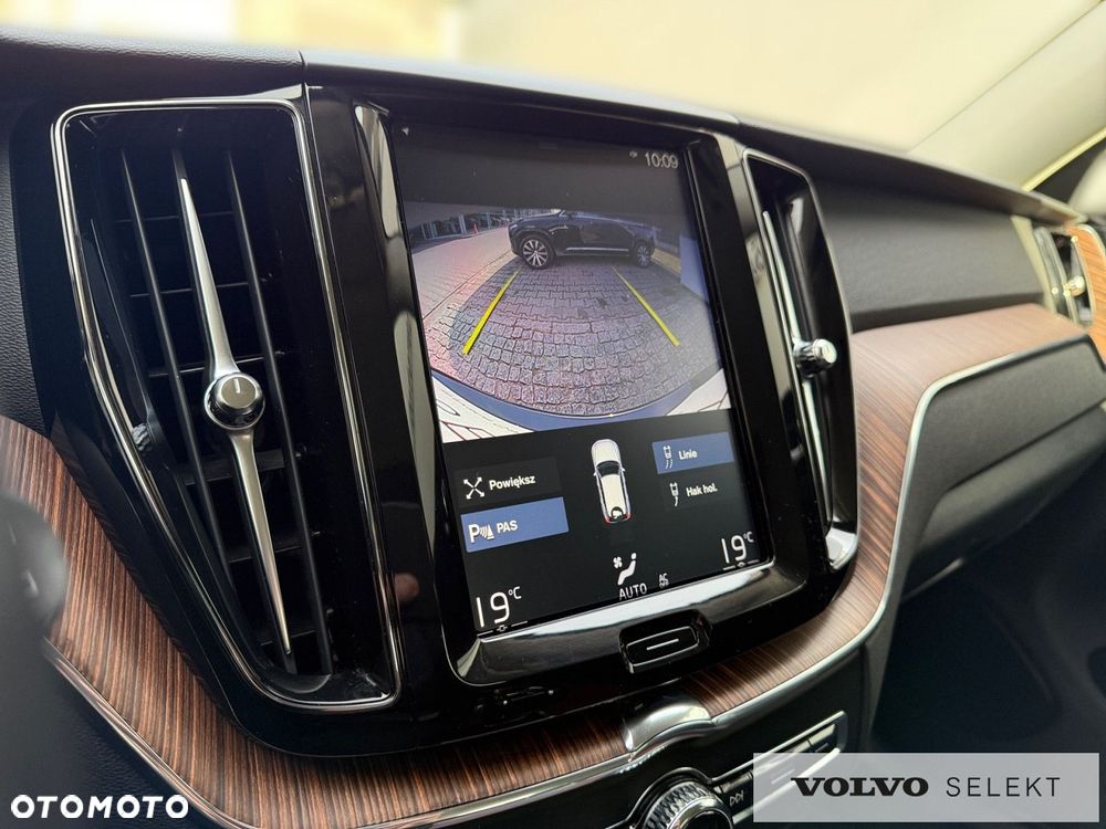 Volvo XC 60 - 19