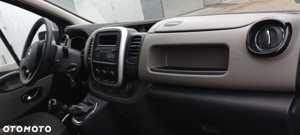 Renault Trafic - 8