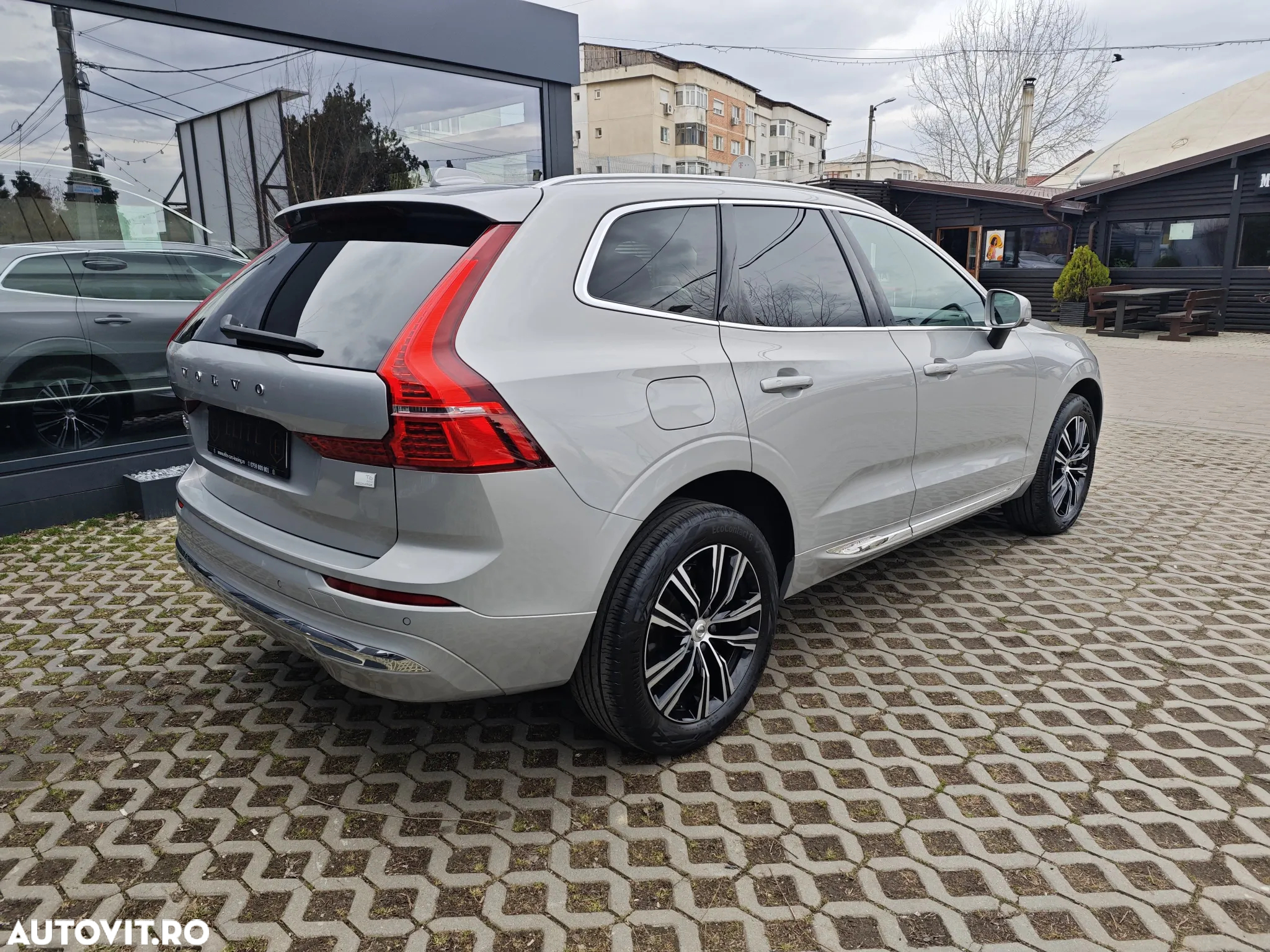 Volvo XC 60 - 4
