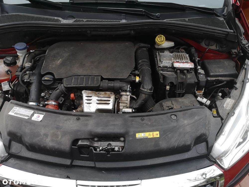 Peugeot 208 1.2 PureTech Allure S&S - 25