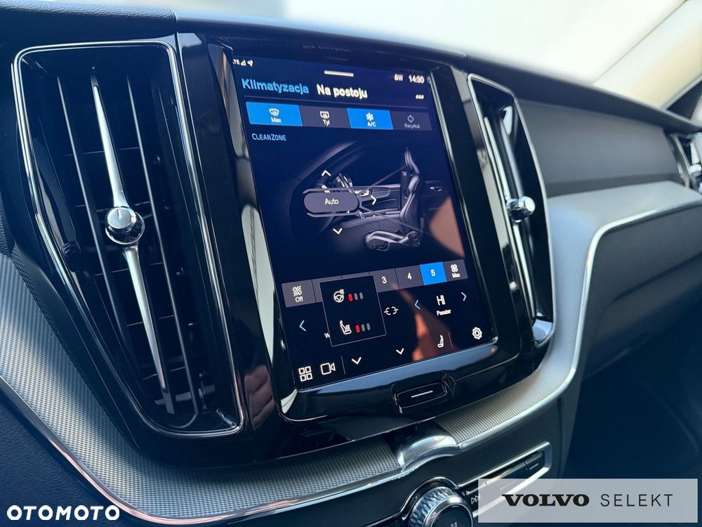 Volvo XC 60 - 22