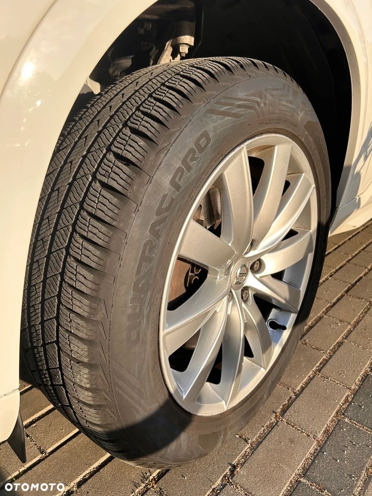 Volvo XC 90 D5 AWD Inscription 7os - 15
