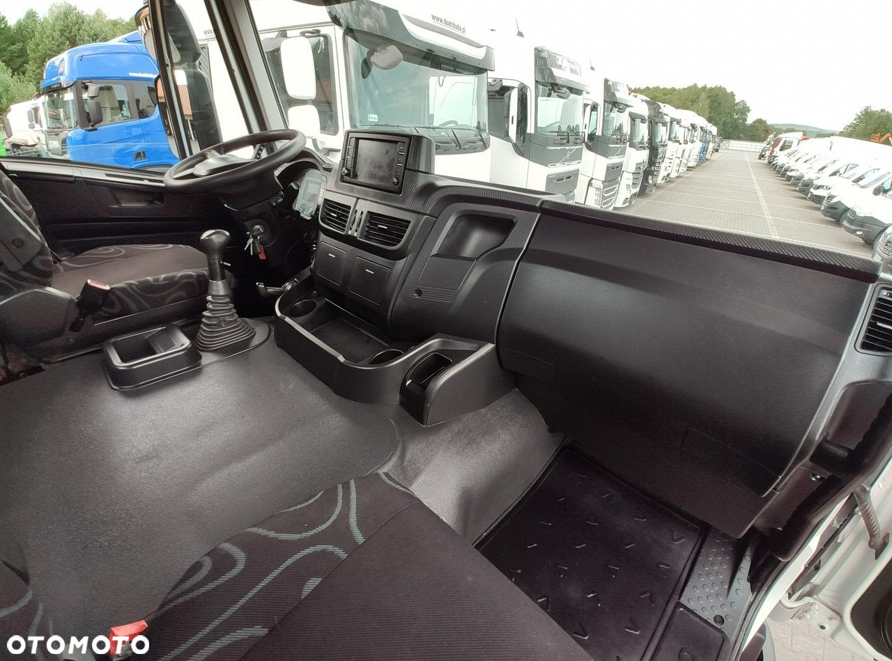 Iveco Trakker 360 EEV Manual 6x4 Wywrot 3-stronny Hydroburta Bok i Tył - 41