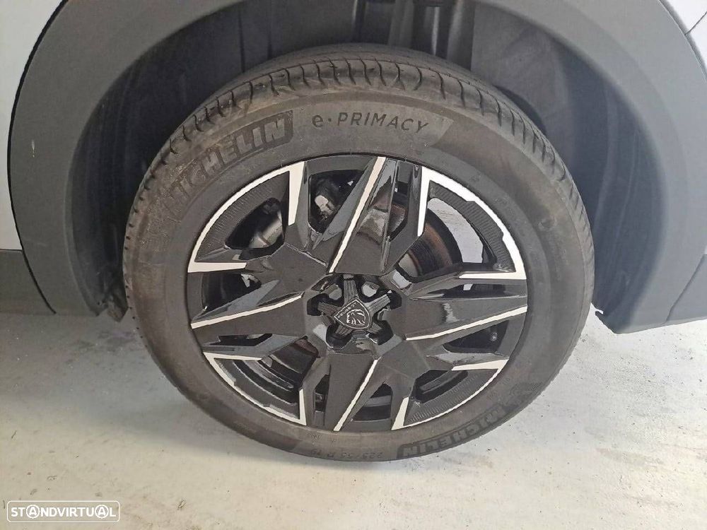 Peugeot 5008 1.2 Hybrid Allure e-DCS6 - 11