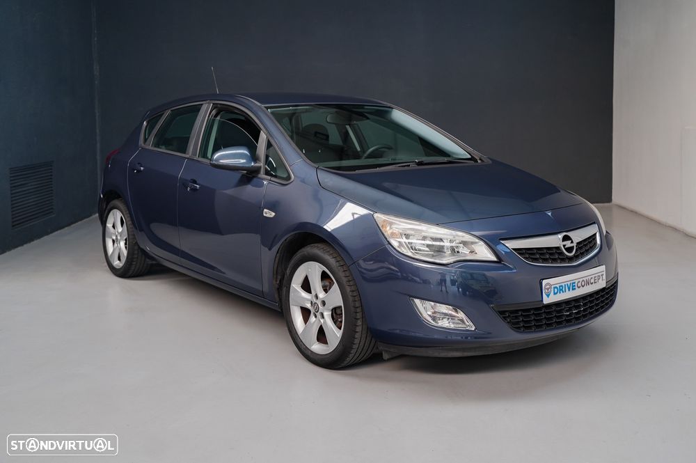 Opel Astra 1.4 Cosmo S/S - 1