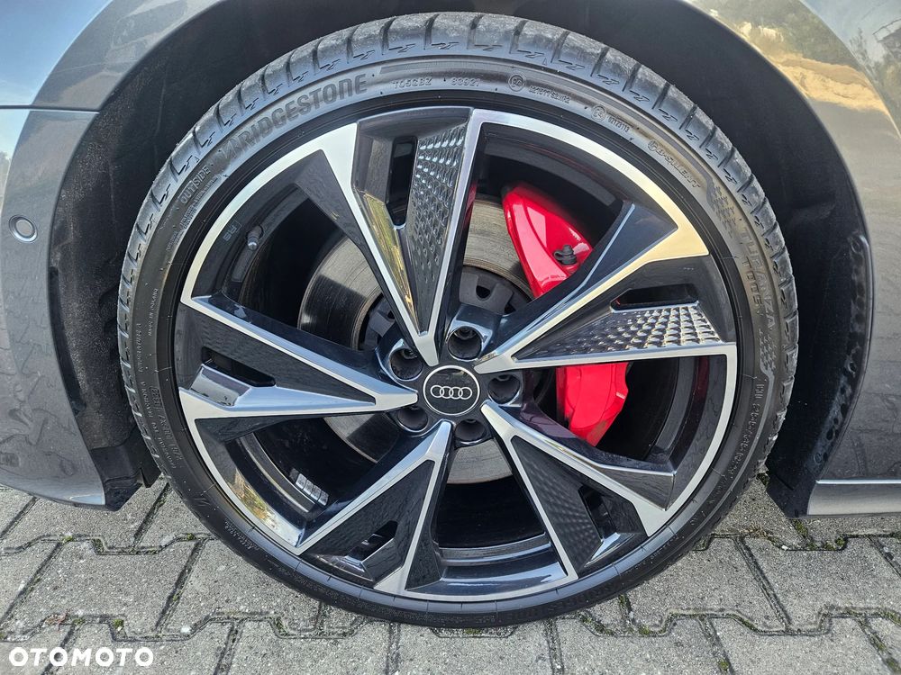 Audi A6 Avant 55 TFSI e quattro S tronic S line - 11