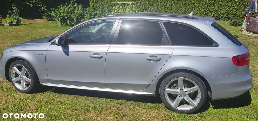 Audi A4 Avant 2.0 TDI DPF clean diesel quattro Attraction - 4
