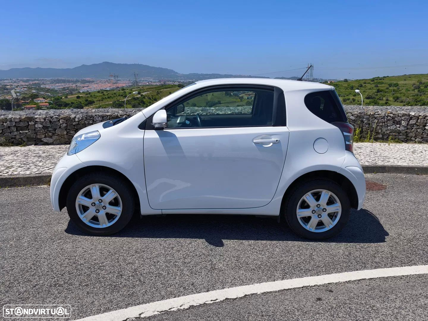 Toyota iQ 1.0 VVT-i - 6