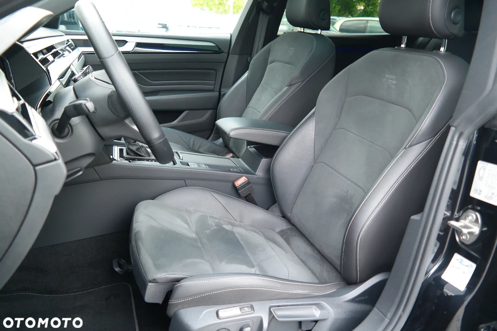 Volkswagen Arteon 2.0 TSI R-Line DSG - 10