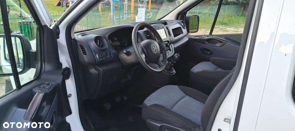 Opel VIVARO BRYGADÓWKA 5 OSOBOWA DŁUGI LONG - 6