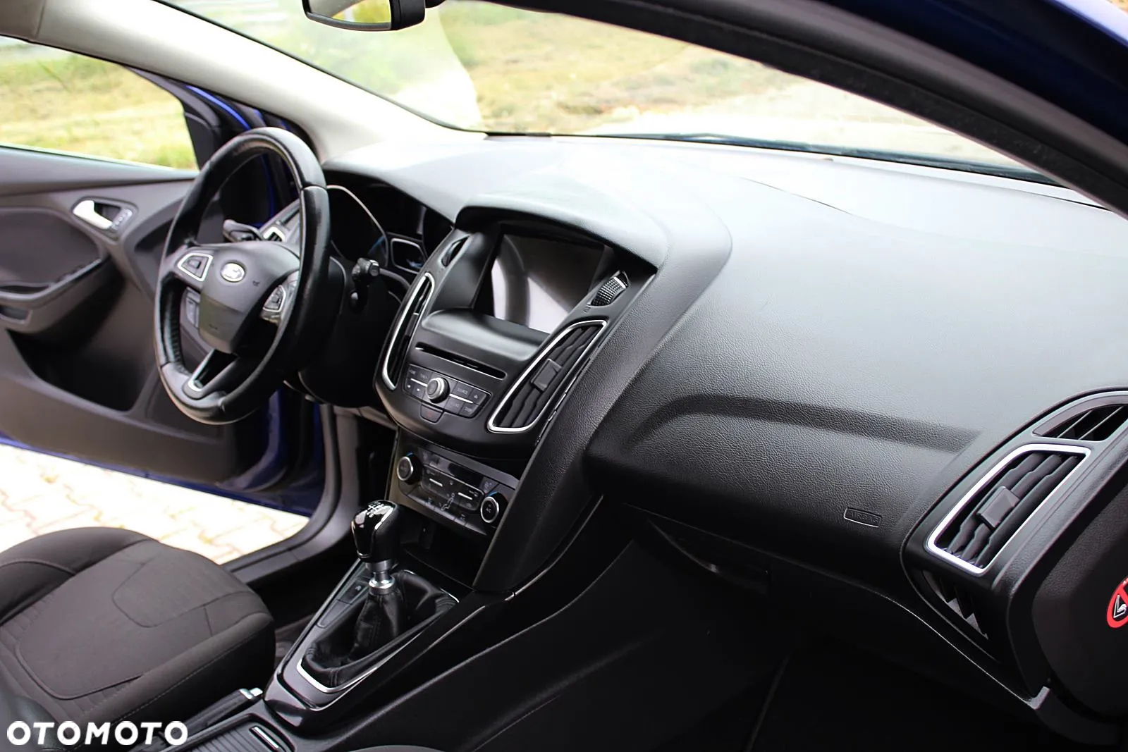 Ford Focus 1.5 EcoBlue Start-Stopp-System TITANIUM - 14