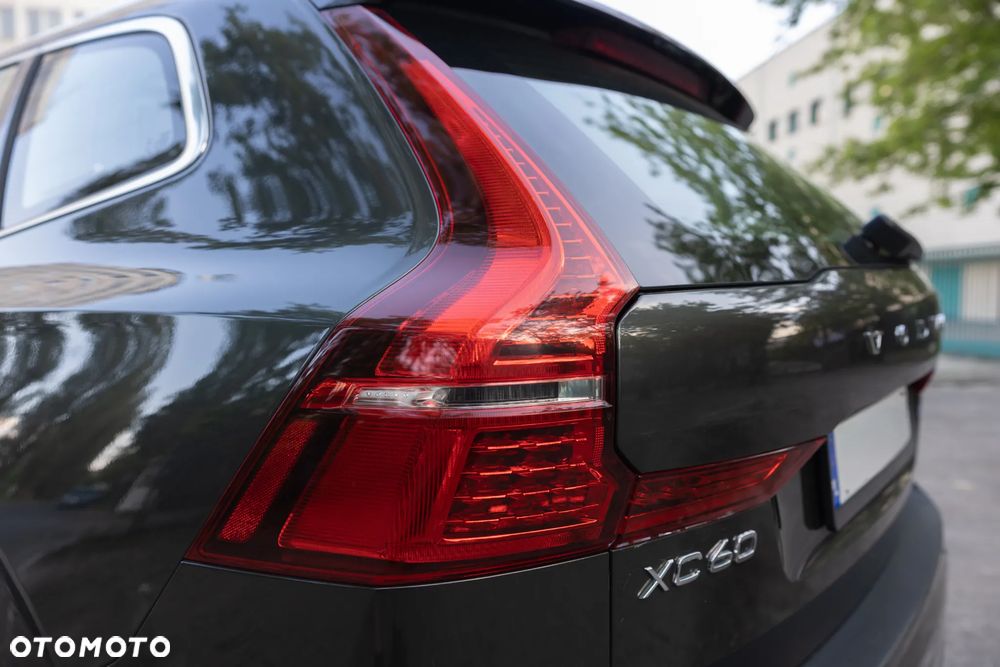 Volvo XC 60 D5 AWD Inscription - 12