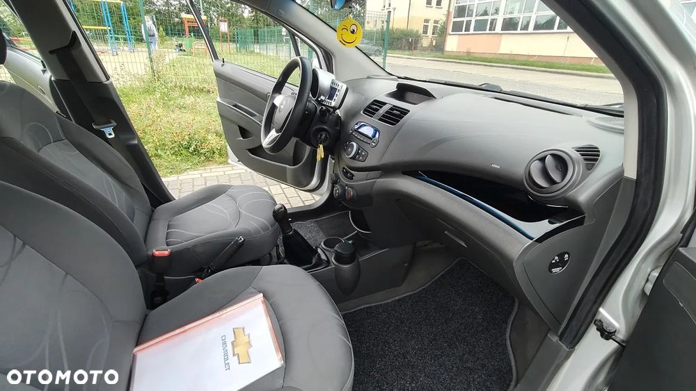 Chevrolet Spark 1.0 LS - 19