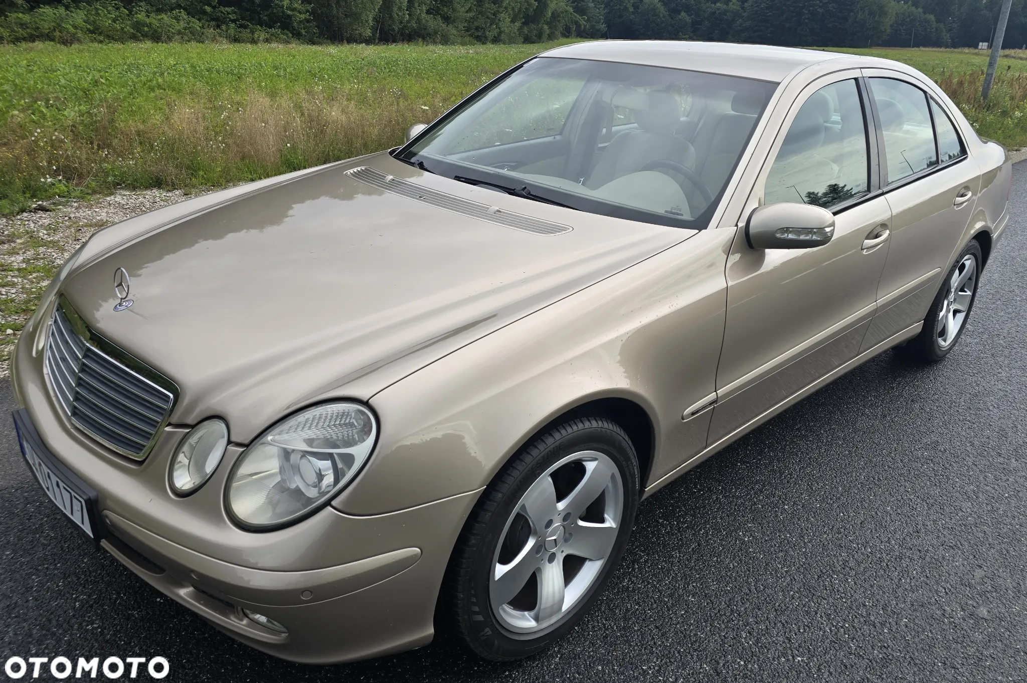Mercedes-Benz Klasa E - 2