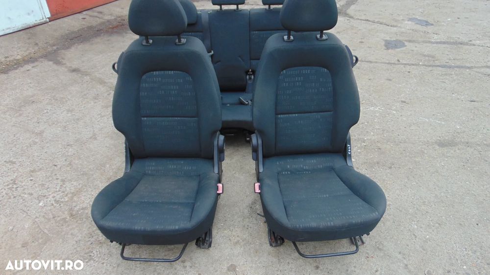 Set Scaune fata-spate Mitsubishi Colt in 2 usi an 2006 - 1