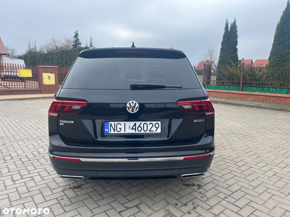 Volkswagen Tiguan 2.0 TSI 4Mot Comfortline DSG - 24