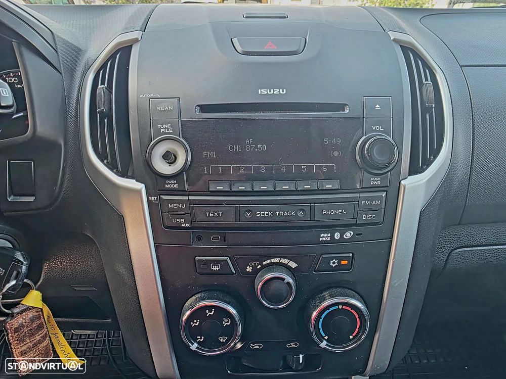 Isuzu D-Max 2.5 DTi CD 4WD LS - 17