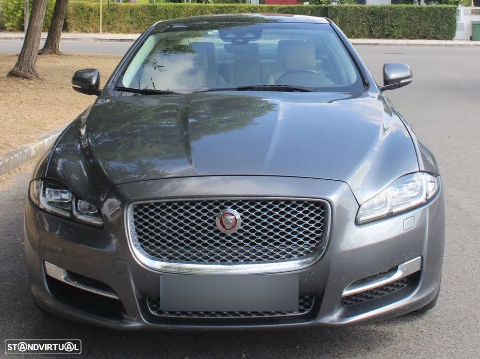 Jaguar XJ 3.0 D V6 Luxury - 3